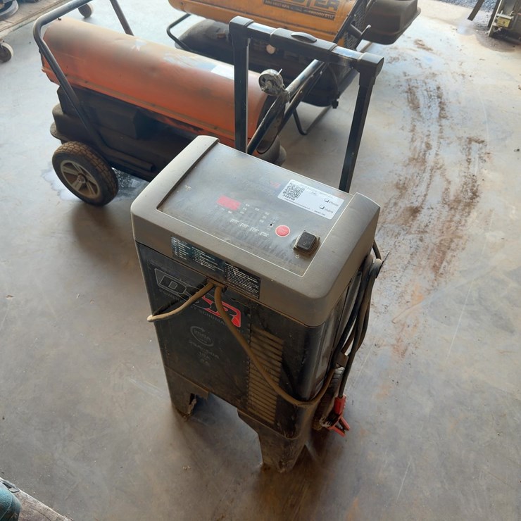 DSR BATTERY CHARGER