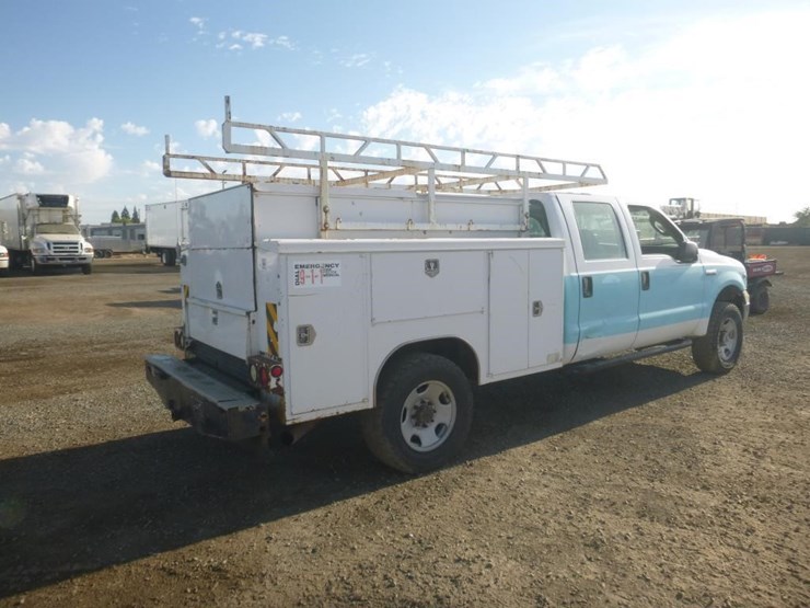 2006-ford-f350-image-3