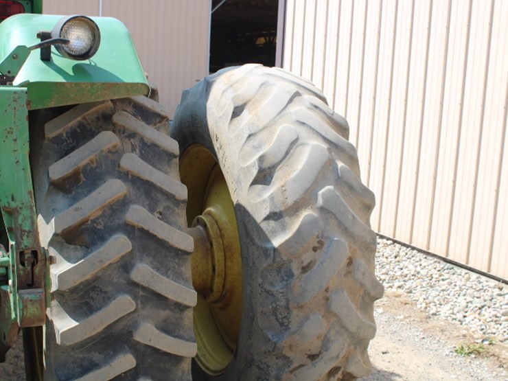 john-deere-8440-image-13