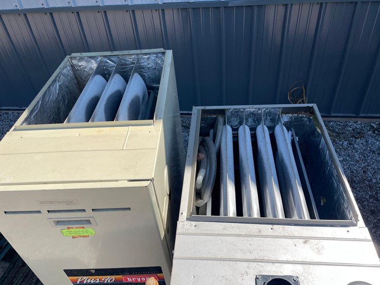 #2476-•-carrier-and-bryant-plus-90-furnaces-image-12