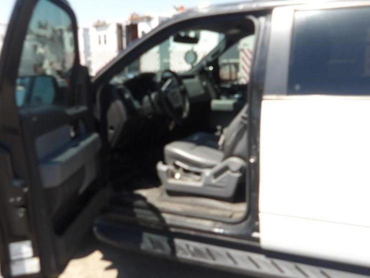 2014-ford-f150-xl-image-13