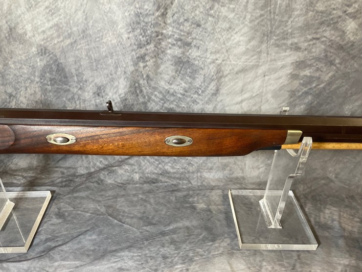 #3070-•-western-arms-corp.-uberti,-54-cal.-muzzleloader,-sn:-1758-image-5