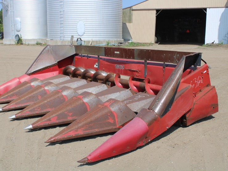 case-ih-1063-image-1