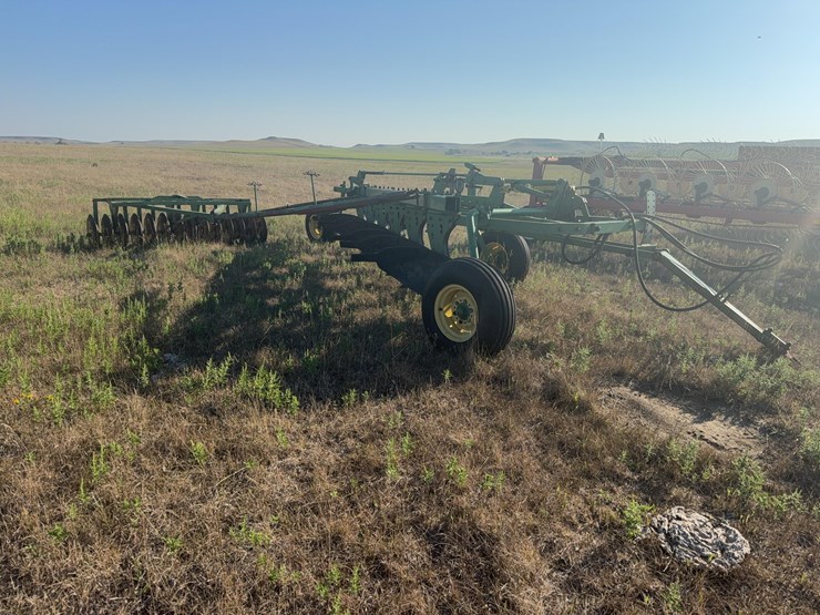 john-deere-3100-image-3