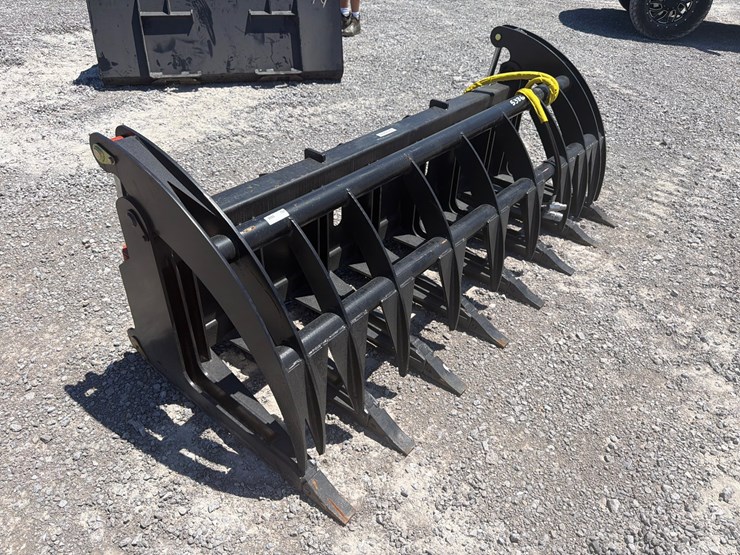 #30-•-84"-root-grapple-image-2