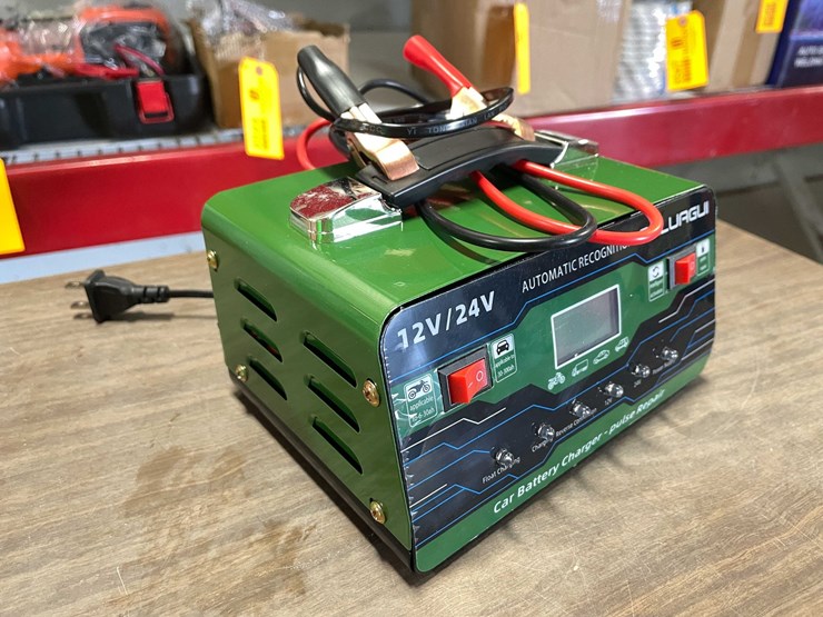 #8545-•-automatic-smart-battery-charger-(cw)-image-1