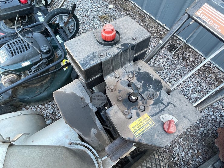 #2482-•-craftsman-7/26-snow-blower-image-8