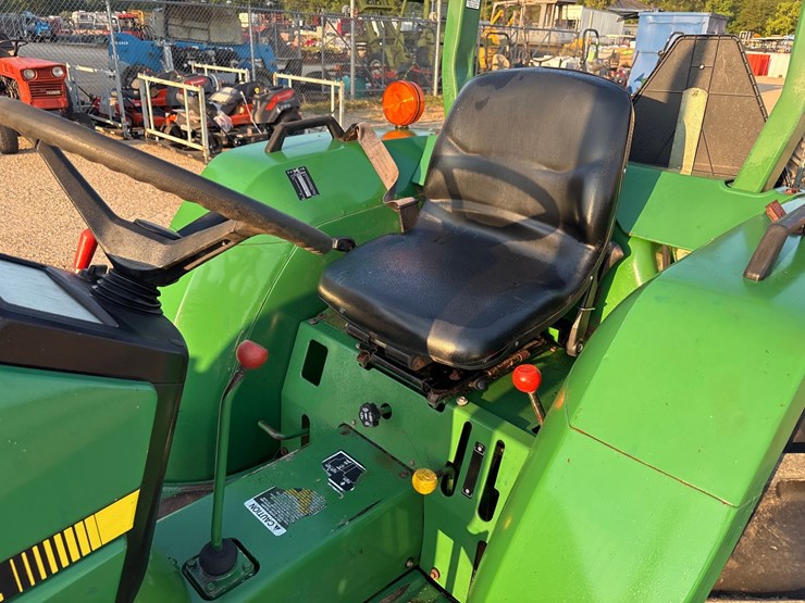 john-deere-870-image-8