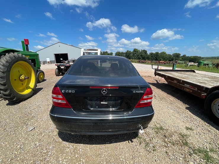 #1142-•-2007-mercedes-benz-c280-sedan,-(no-title)-image-6