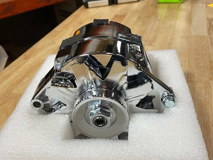 #8577-•-chrome-12vdc-alternator-(pr12)-image-2