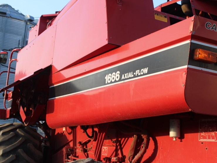 case-ih-1666-image-36