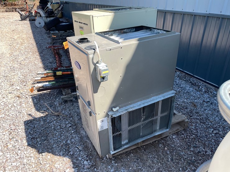 #2476-•-carrier-and-bryant-plus-90-furnaces-image-7