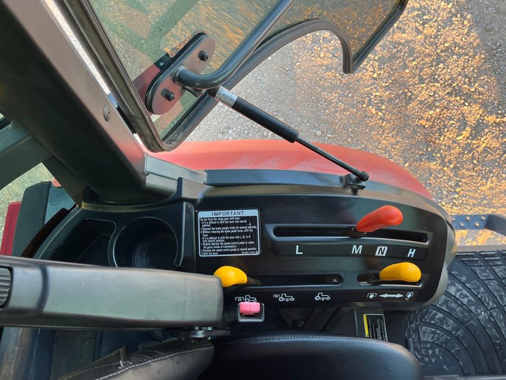 2022-kubota-l3560-image-18