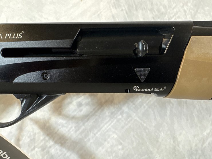 #3011-•-impala-plus-nero-desert,-12-ga.-shotgun,-sn:-60-h23yt-001381-image-14