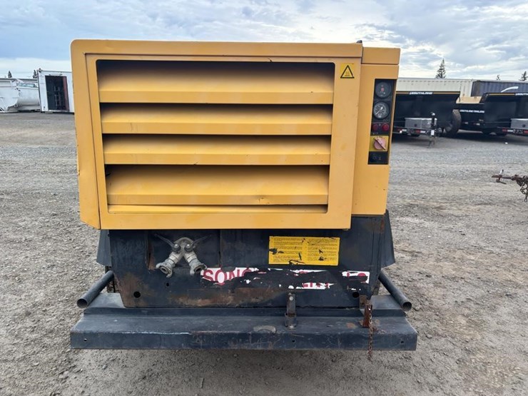 2002-atlas-copco-xas66-image-6