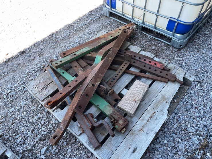 #2474-•-pallet-of-draw-bars-image-4