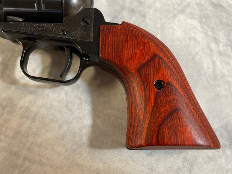 #3094-•-heritage-rough-rider,-22-lr,-revolver,-sn:-1bh192440-image-8