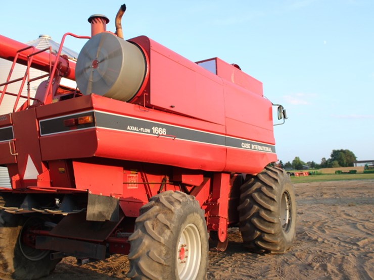 case-ih-1666-image-63