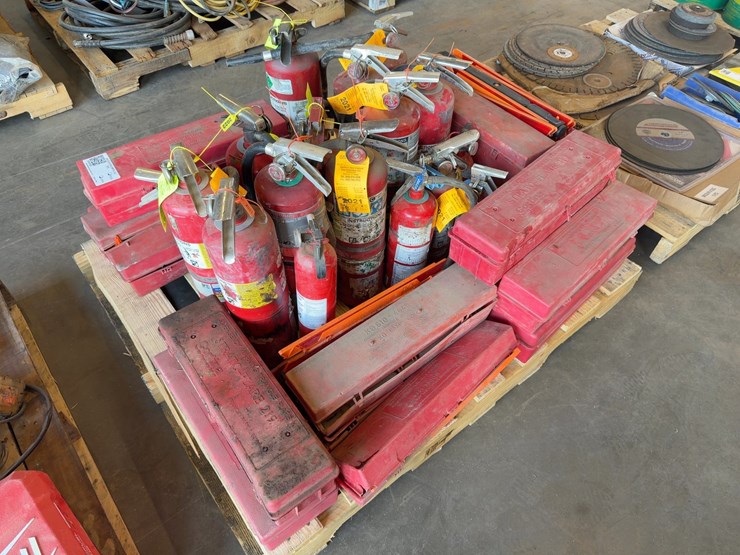quantity-of-fire-extinguishers-image-4