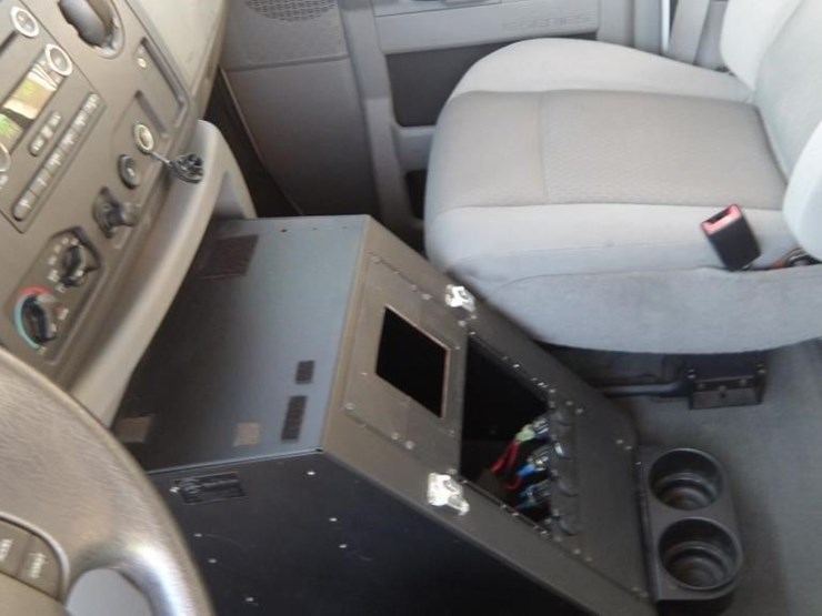 2009-ford-e350-image-20