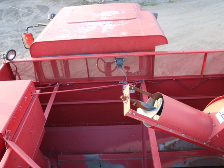 case-ih-1666-image-50
