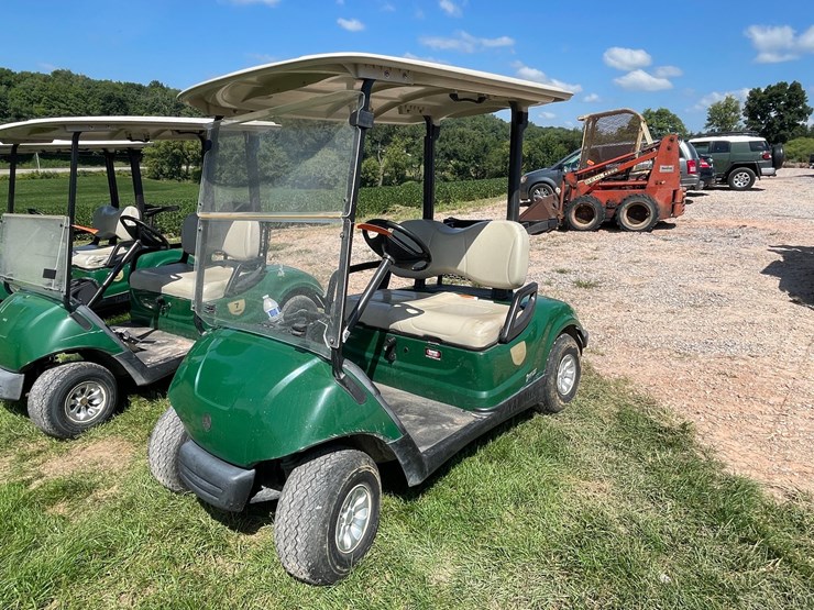 #1137-•-2016-yamaha-gas-golf-cart-image-1
