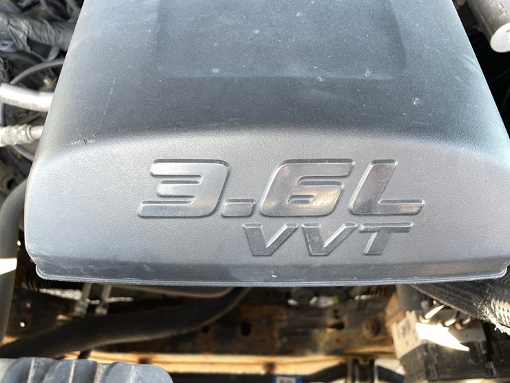 2015-dodge-ram-1500-image-43