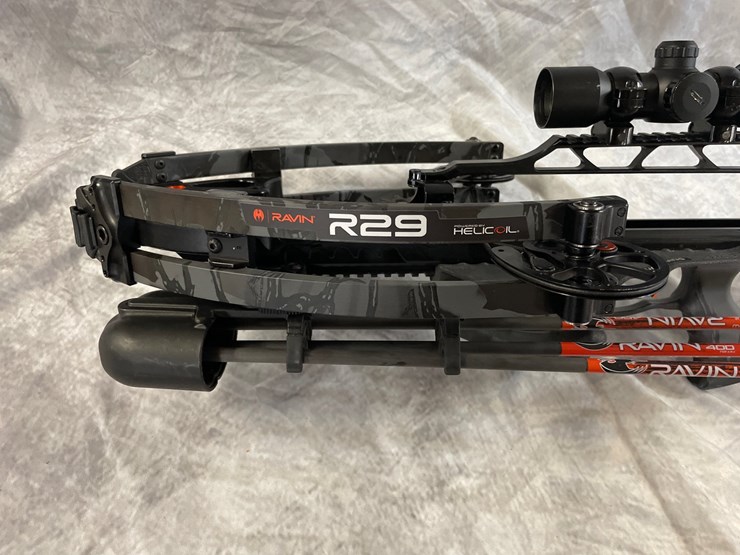 #2004-•-ravin-r29-crossbow-package-image-4