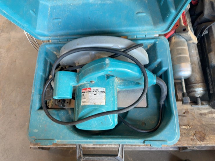 quantity-of-battery-powered-grease-guns-image-7