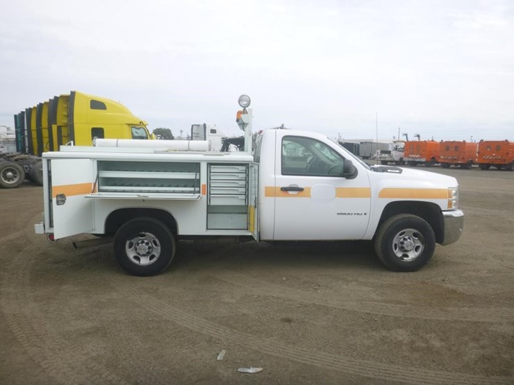 2007-chevrolet-2500-image-7