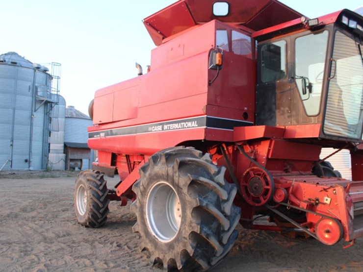 case-ih-1688-image-65