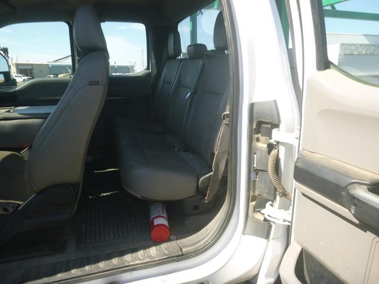 2018-ford-f350-image-9