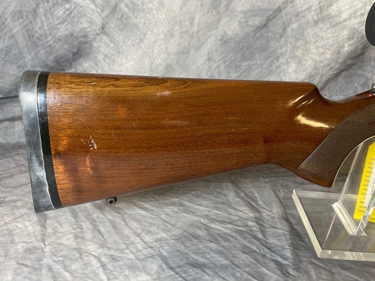 #3042-•-browning-a-bolt,-300-win.-mag.-cal.-rifle,-sn:-27707nz717-image-3