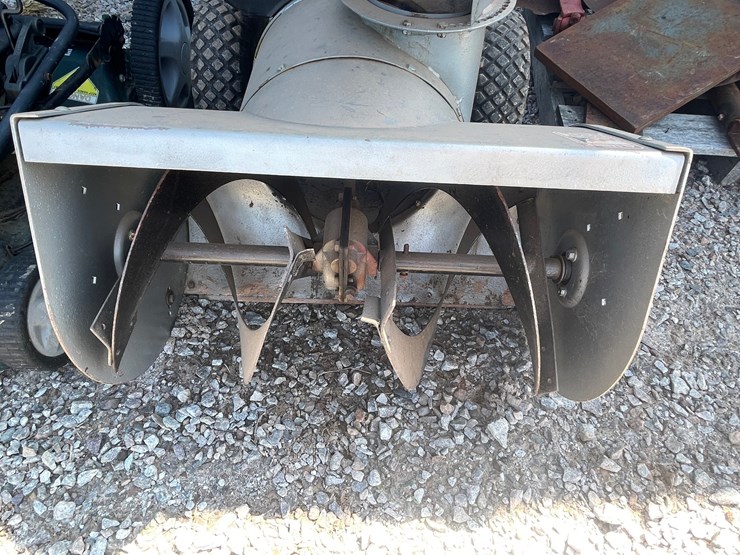 #2482-•-craftsman-7/26-snow-blower-image-6