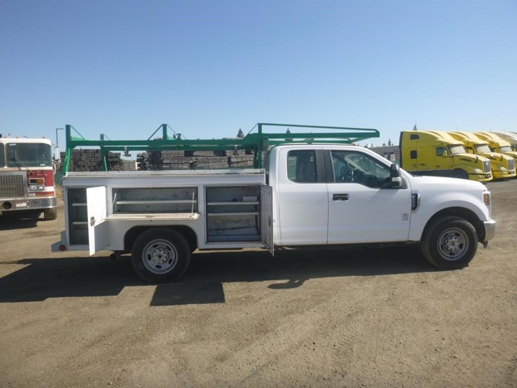 2018-ford-f350-image-7