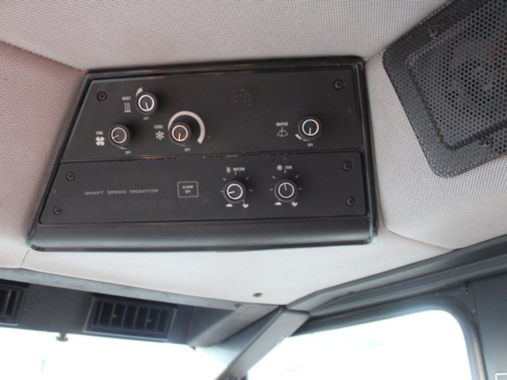 case-ih-1666-image-10