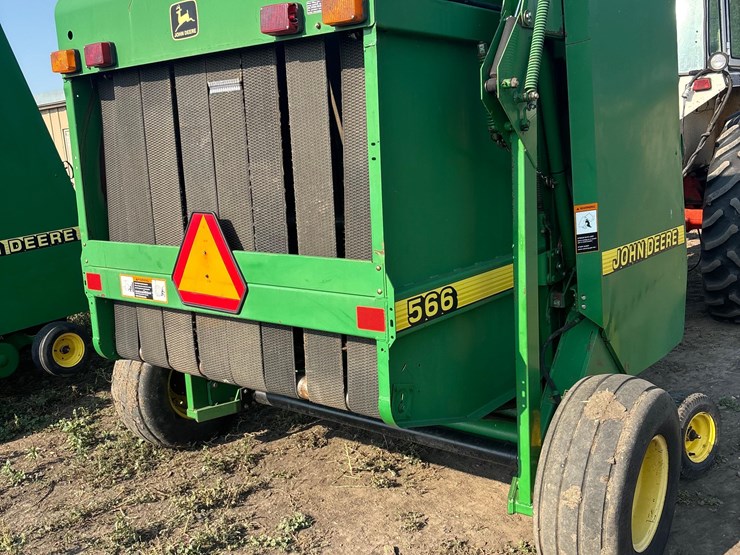 john-deere-566-image-2