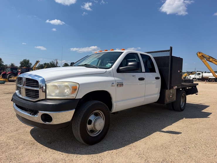 2007-dodge-ram-3500-image-1