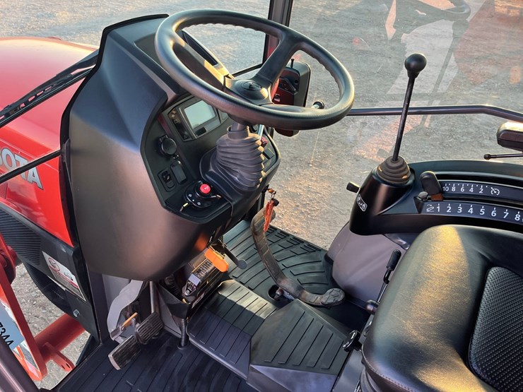 2022-kubota-l3560-image-15
