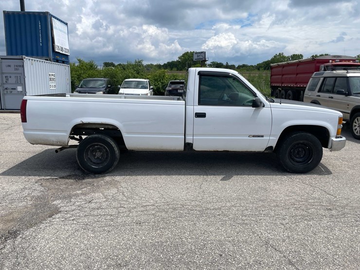 1996-chevrolet-silverado-1500-image-5