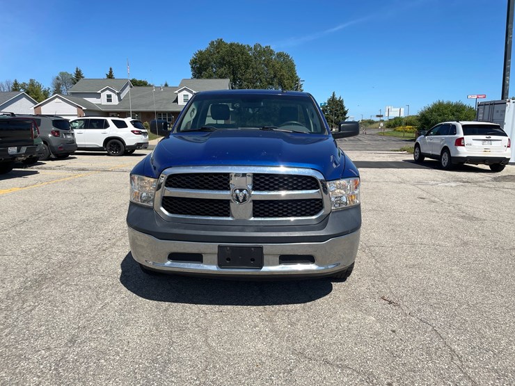 2015-dodge-ram-1500-image-2