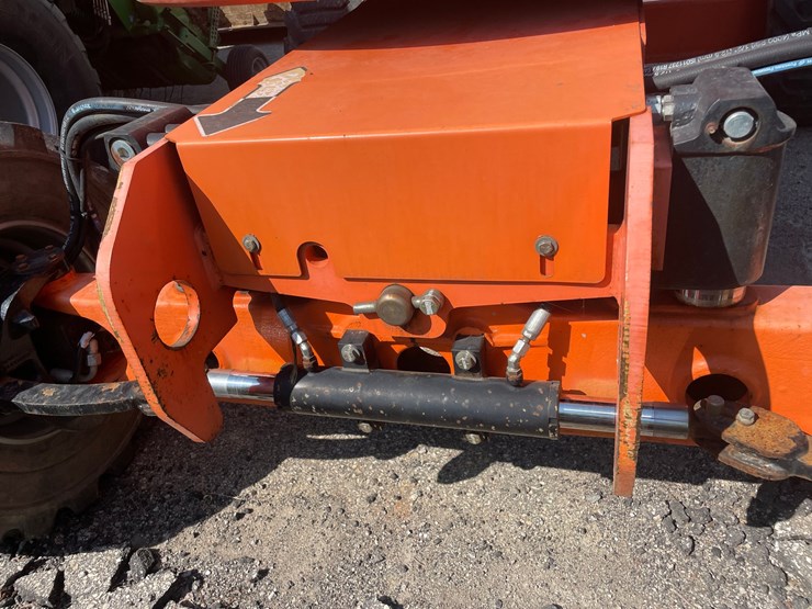 2014-jlg-450aj-image-7