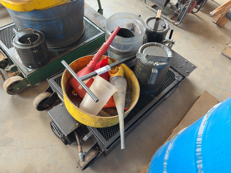 rolling-waste-oil-caddy-image-2