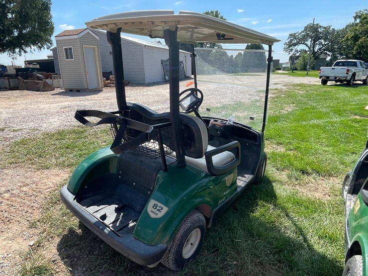 #1137-•-2016-yamaha-gas-golf-cart-image-4