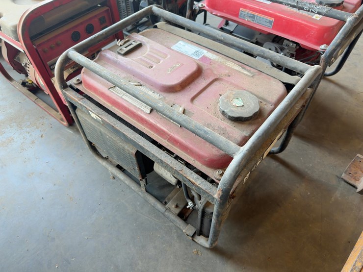 predator-4000-watt-generator-image-3