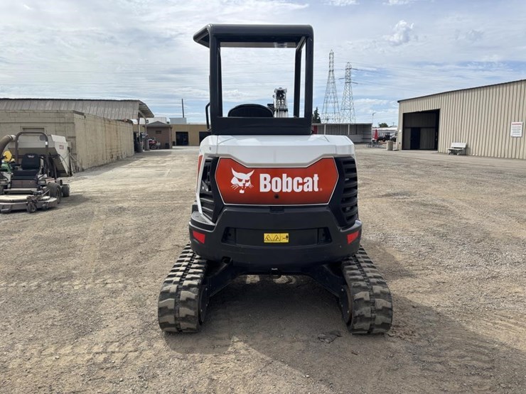 2020-bobcat-e35-image-8
