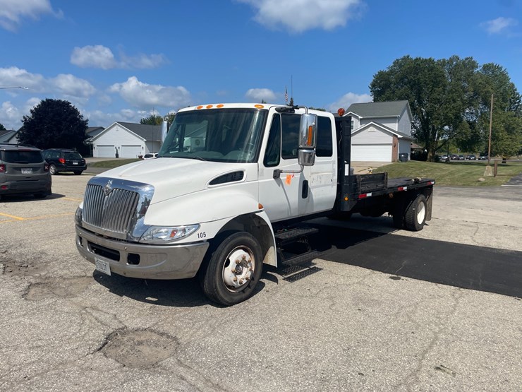 2003-international-durastar-4300-image-1