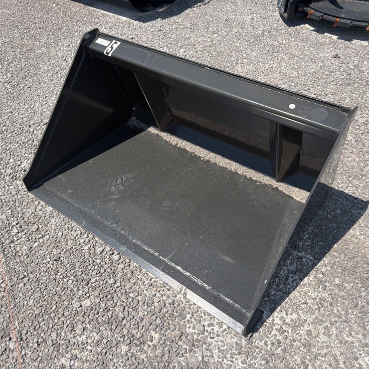 #19 • 42" SMOOTH BUCKET