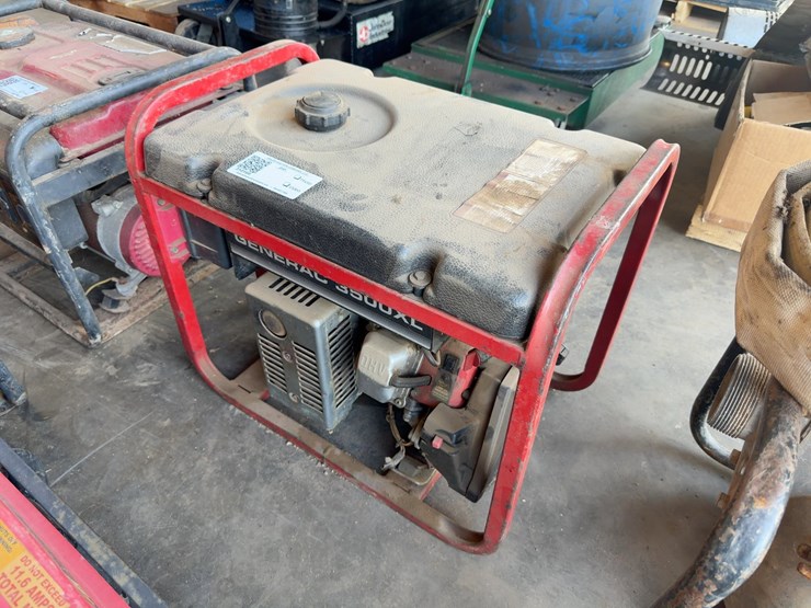generac-3500-watt-generator-image-4