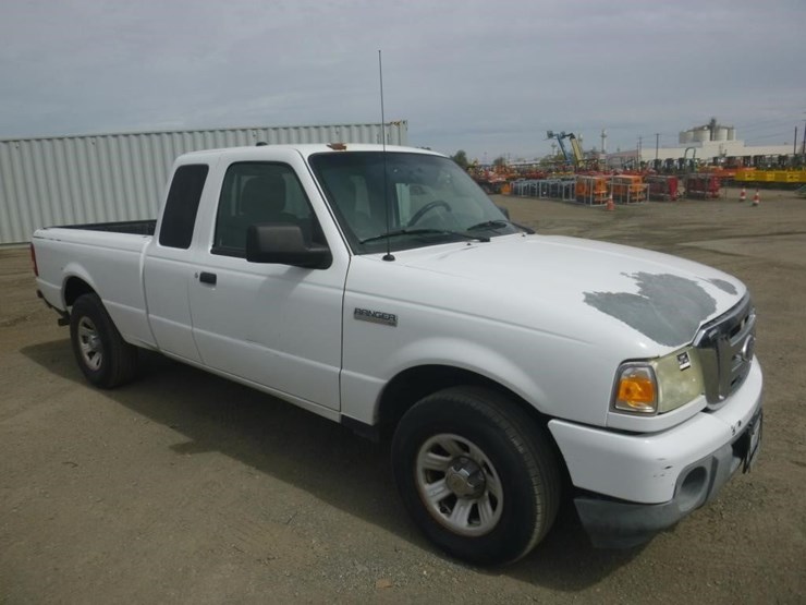 2010-ford-ranger-image-2